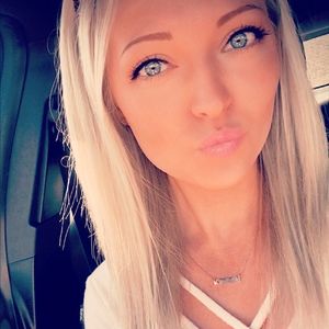 Meet your Posher, Briana